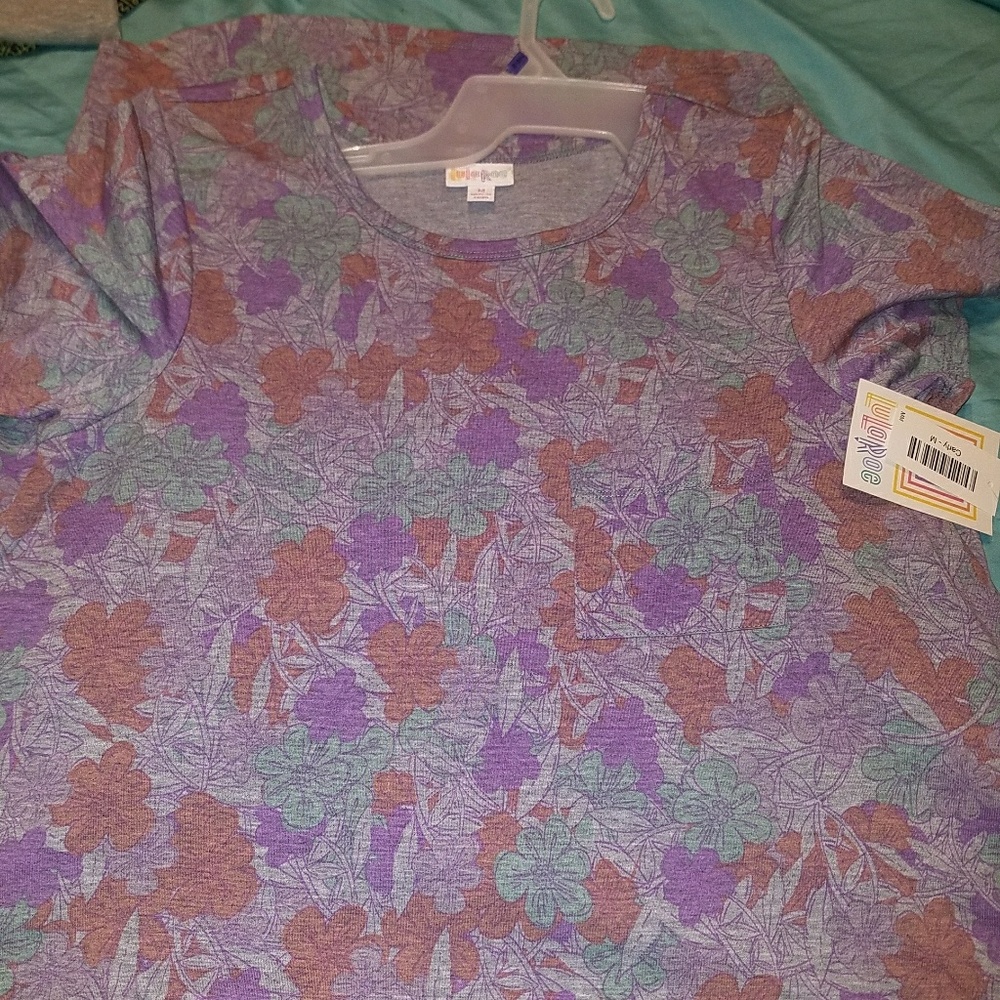 Lularoe Carly